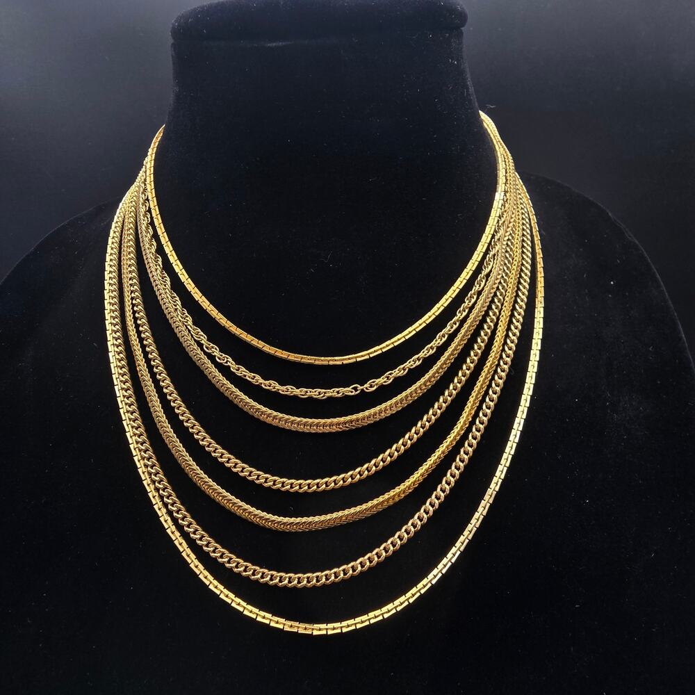 Monet Layered Gold Tone Chain Necklace Vintage Costume Jewelry - Picture 1 of 7